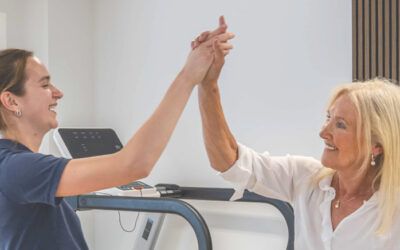 Leven met chronische pijn: hoe fysiotherapie helpt om weer grip te krijgen
